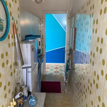 Little House Apartment *